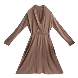 【7折出清】忆旧2025年春新款文艺V领长款宽松毛针织衫女