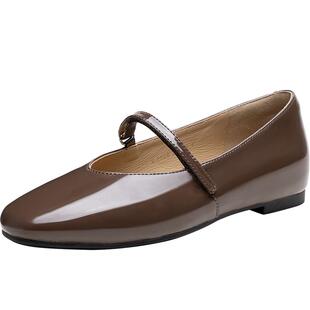 百思图2025秋季新款牛皮低跟玛丽珍鞋复古浅口单鞋女鞋E2528CQ5