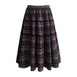 UNIFREEPLUS大码氛围感半身裙女士新款穿搭宽松磨毛格子百搭A字裙