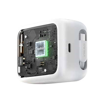 贝尔金67W氮化镓快充自带伸缩线