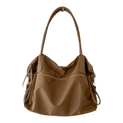 大容量休闲百搭防泼水尼龙布包