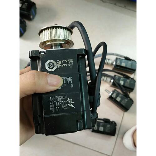 询价-安川伺服电机SGMMS02ADC6S带接头可维修