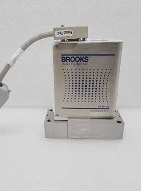 BROOKS GF Series Thermal Mass Flow O2 2000SCCM / GF125CXXC (