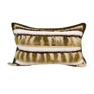 样板房轻奢高级感沙发绿色腰枕客厅装饰长枕设计师款艺术抱枕贴片