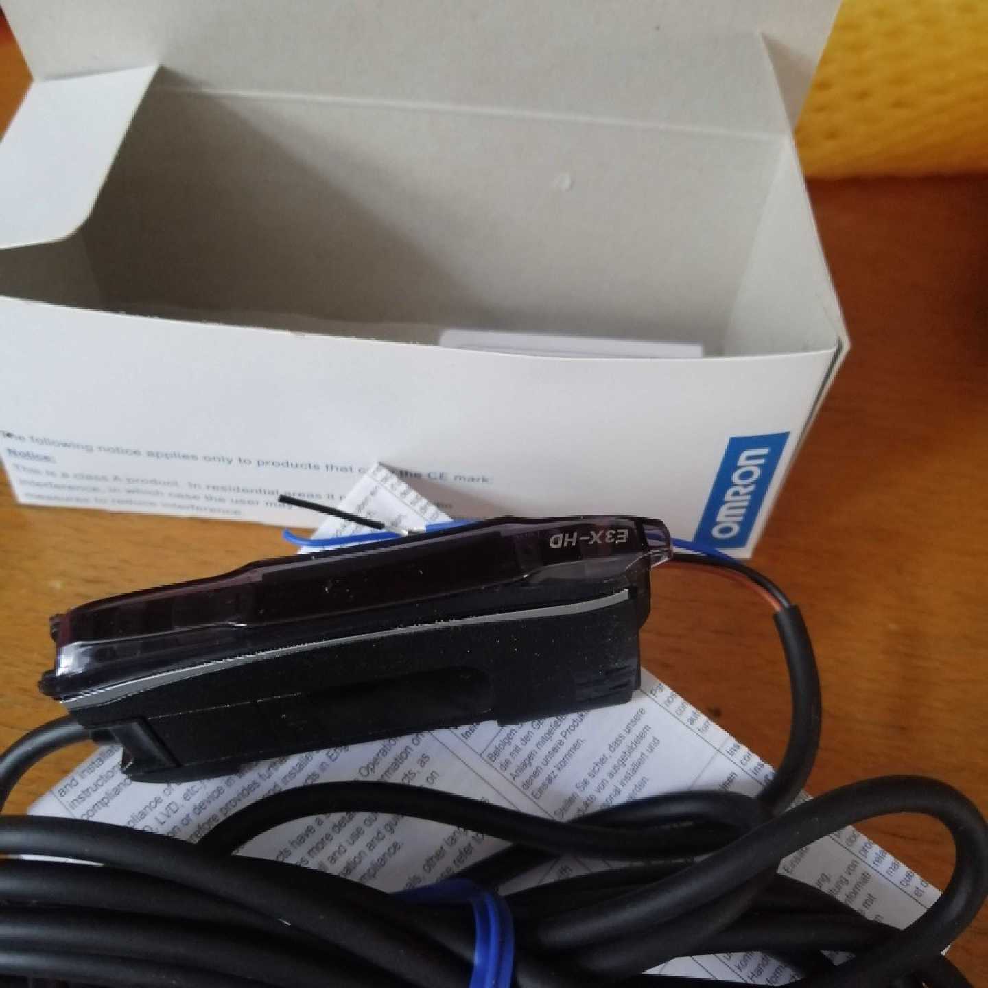 议价全新原装欧姆龙放大器E3X-HD10 E3x -HD10-V E3x-HD11 E3X-HD