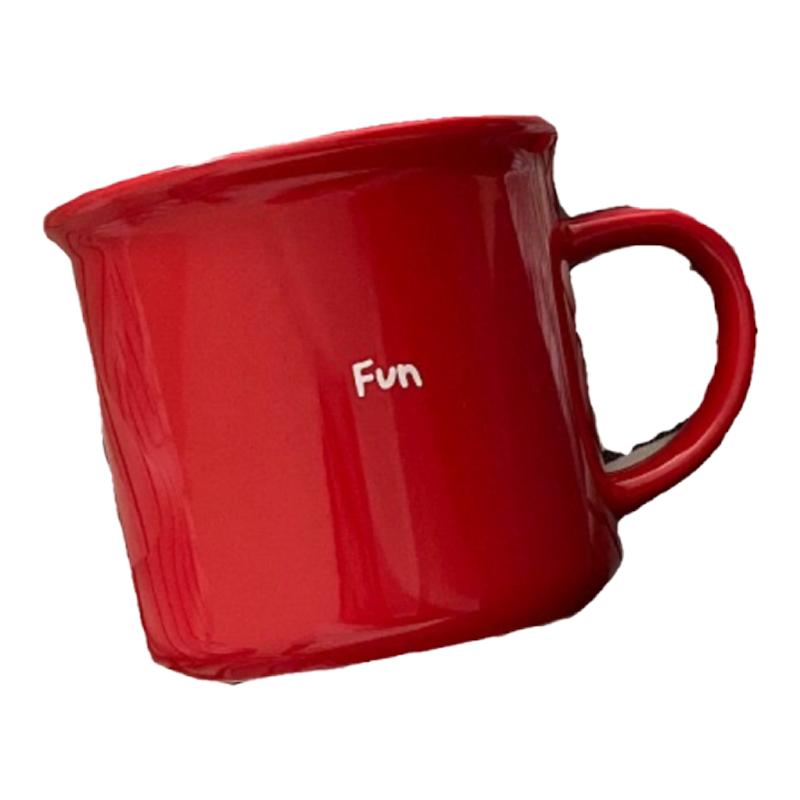 高颜值简约新年圣诞红复古fun字母陶瓷马克杯卡通咖啡杯送人礼物