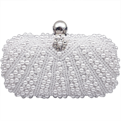 简瑞吉娜礼服搭配珍珠晚宴包