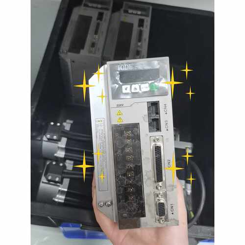 议价TODE伺服驱动器SGDSC21A配套电机SCGA08维修