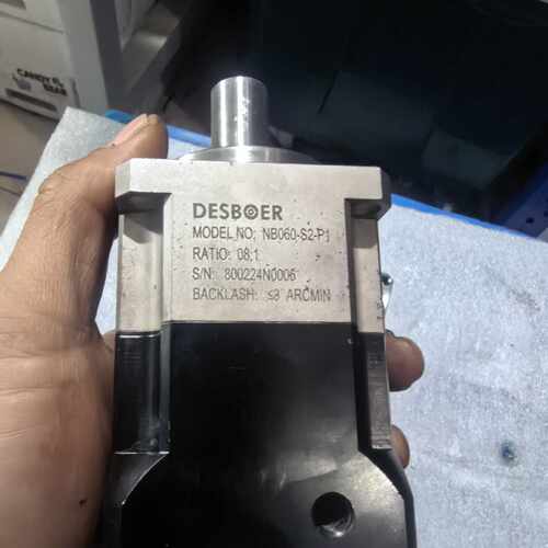 溢价-DESBÖER减速机 NB060-S2-P1，速比08:1，