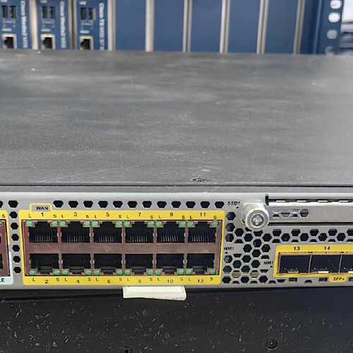 cisco FPR2140防火墙一台