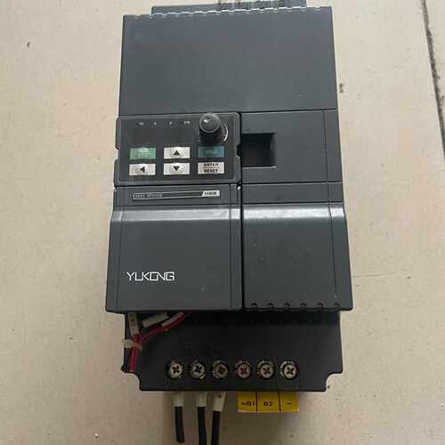 询价宇控变频器YK530-T4-011G变频器11千瓦  成色如