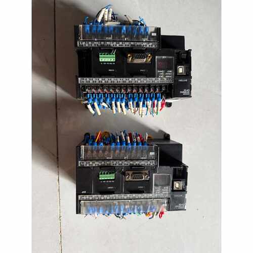 议价PLC CP1H-X40DT-D、带COMM模块件适用