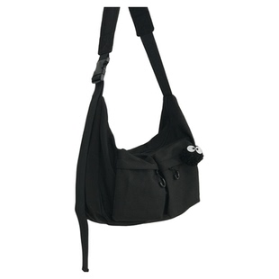 新款大容量斜挎包女休闲运动工装ins风大学生上课包男士单肩包潮