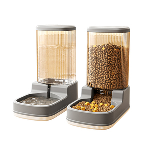 猫咪饮水机自动喂食器猫狗狗宠物喝水喂水神器流动水碗不插电水壶