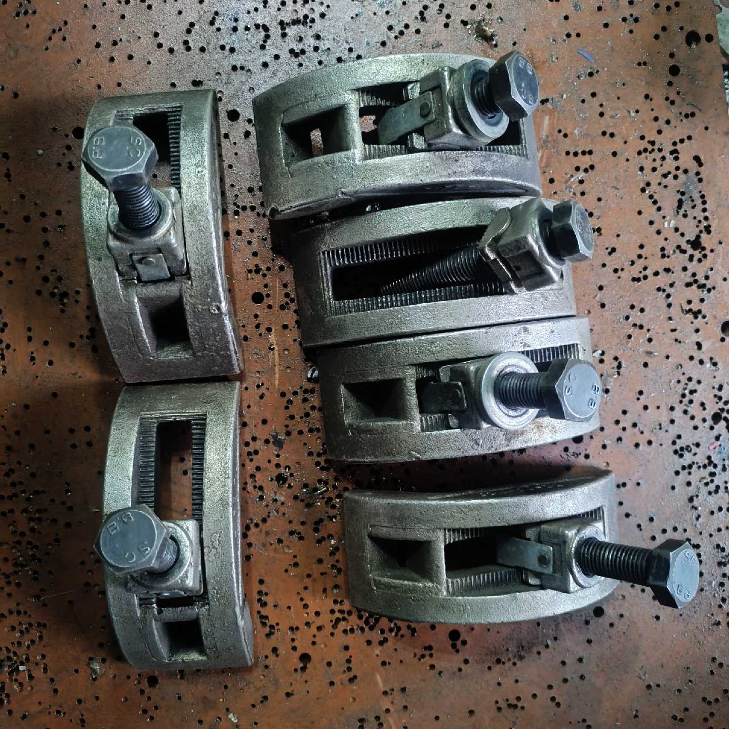 议价弓形压板ZZ06M20维修其它元器件