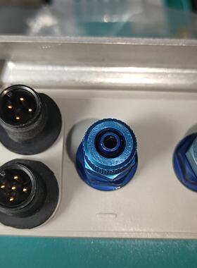 （请询价）全新菲希尔RENA压力表71083 DE46L70040PN