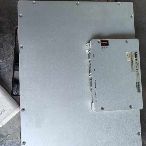 议价ABBCP675触摸屏1SAP675100R0001适用