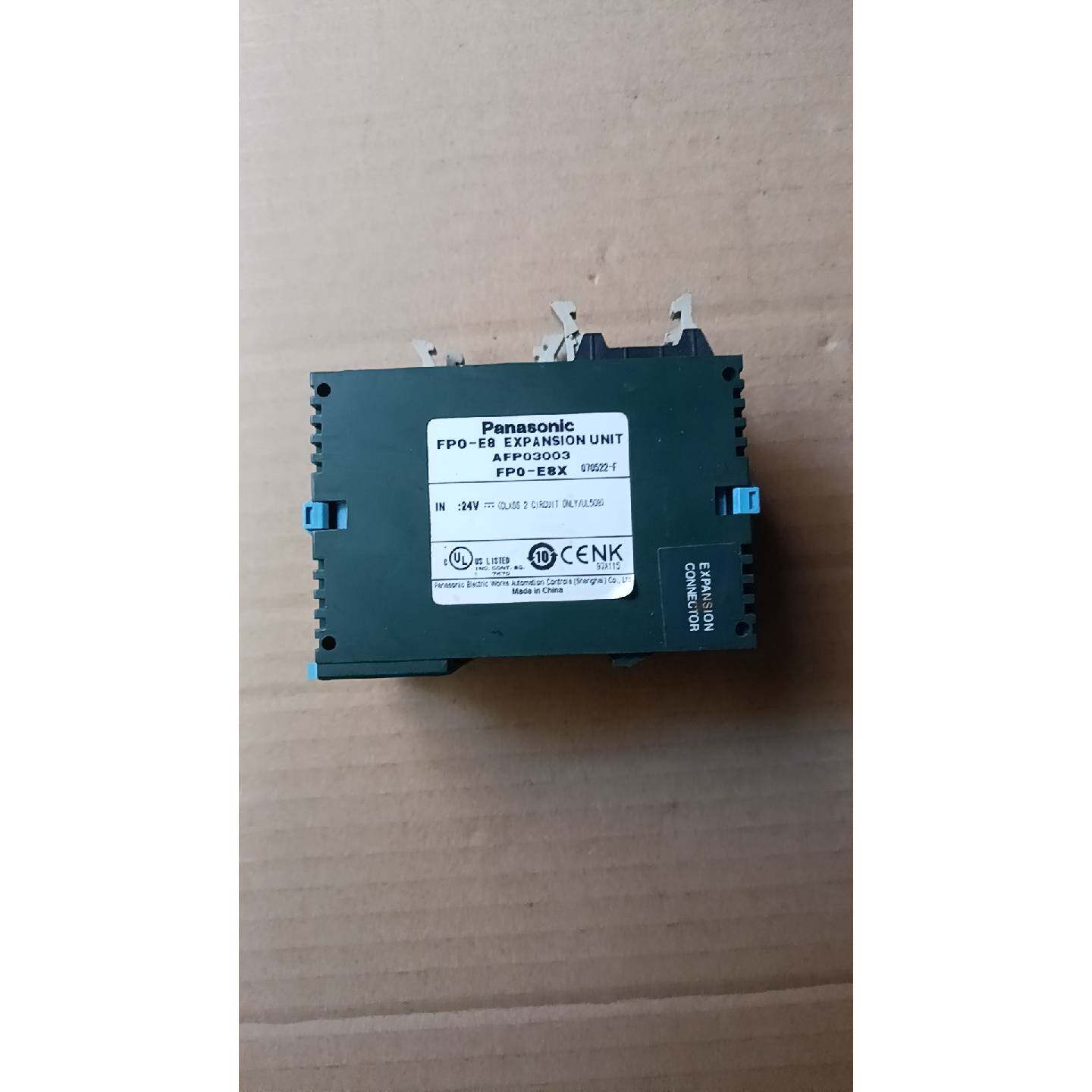 在线议价PLC扩展模块FP0-E8X，拆机，成色如图，实物拍