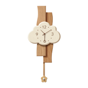 奶油风客厅挂钟2026新款云朵时钟家用静音电视背景墙创意发光钟表
