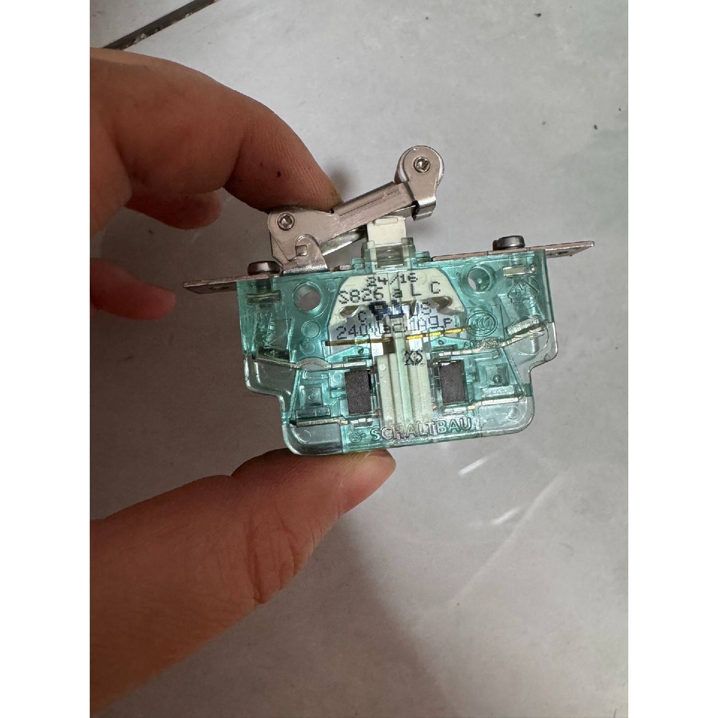 沙特尔宝S826alc动开关，240VAC 1A，S826询价