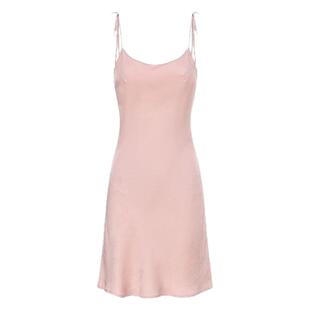 夏何夕吊带睡裙提花夏季性感睡衣女款夏季2025年少女纯欲风新款