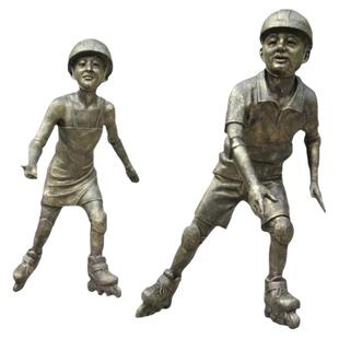 仿铜滑旱冰玻璃钢雕塑 轮滑小孩人物雕像旱冰场装饰品 溜冰摆件