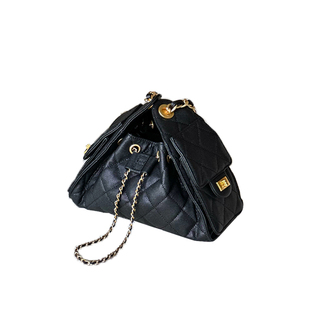 小香风25c抽绳水桶包女鱼子酱链条包包大容量真皮单肩腋下托特包