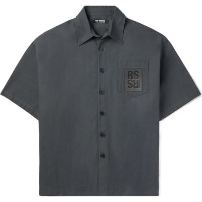 【折扣】Raf Simons 夏男品牌标志贴花牛仔短袖衬衫