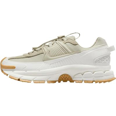 滔搏NIKE耐克女鞋VOMERO ROAM户外运动休闲老爹鞋HQ2181-100