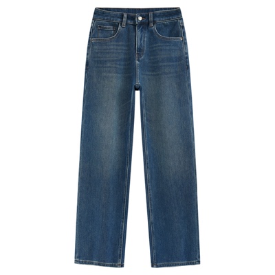 画式梨形身材高腰直筒牛仔裤