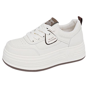 真皮厚底小白鞋女增高6CM百搭休闲板鞋春季2026新款不累脚面包鞋