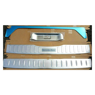 奔驰V300后护板V260后饰条V250尾箱门踏板新威霆Vito后杠防护亮条