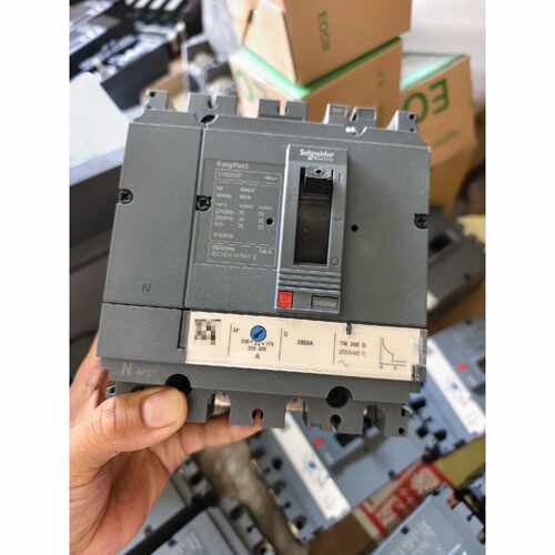 CVS250F塑壳断路器，4P3T 250A，—议价