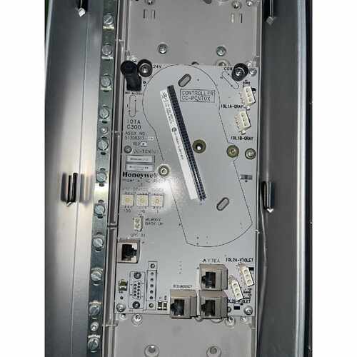 询价IOTA C300控制器底座，型号CC-TCNT01