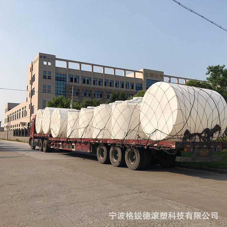 5立方冷却水塔PE水塔 5吨塑料储水罐工业用水箱外加剂复配桶滚塑