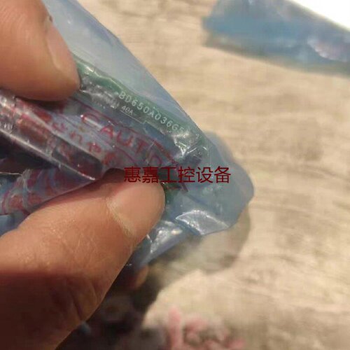 三菱GT15QBUS2B通讯卡全新原装3个带防静电包