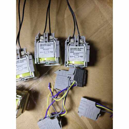 【议价】MXSHT分励脱扣器线圈220240V506