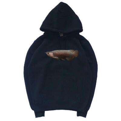 自曝出品艺术家联名现实龙鱼卫衣