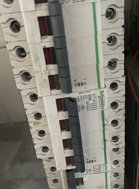 【请询价】隔离开关，拆机INT125，32A