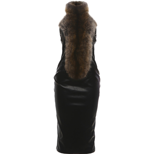 #Sisjuly#霸气性感大姐大 毛茸茸皮革拼接修身露背挂脖连衣裙女秋