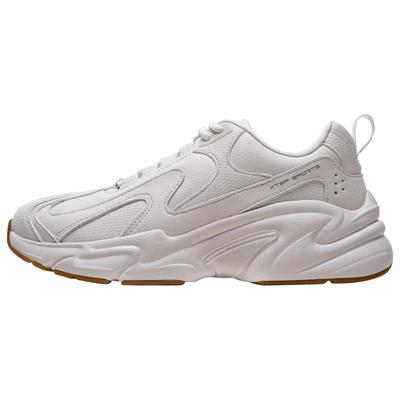 特步皮面休闲鞋女款百搭运动鞋