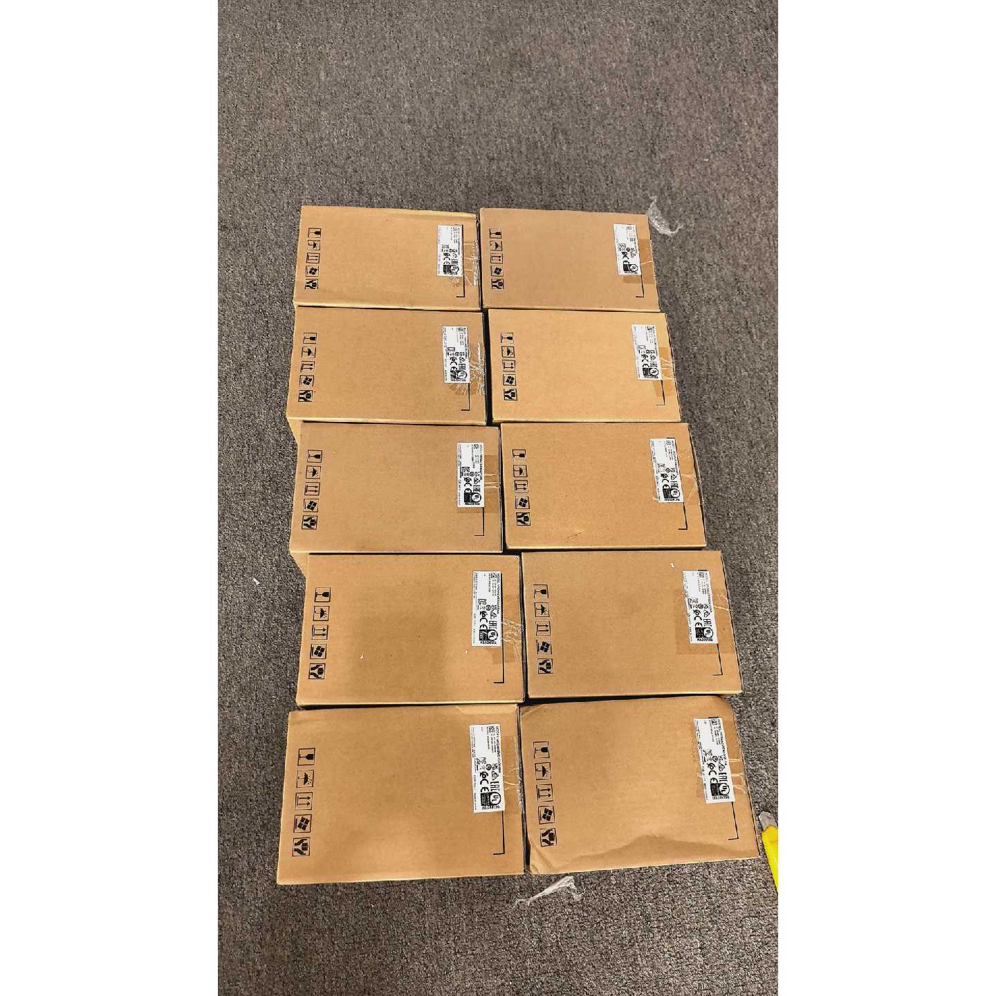 议价VFD4A2ME43ANNAA变频器还有6台原适用