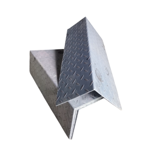 定制花纹钢板台阶防滑踏板楼梯踏步板直角铁板折边铁板车底板平板