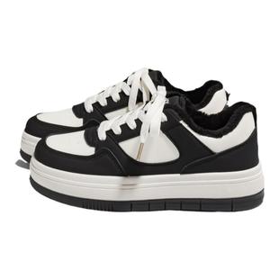 环球加绒黑白板鞋女款秋冬季2025新款百搭学生鞋子厚底保暖二棉鞋