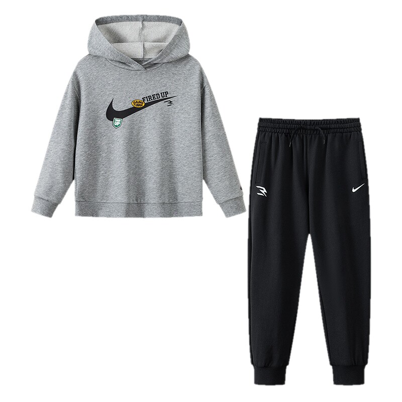Nike3brand儿童套装新品上市