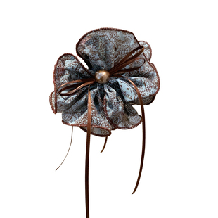 气质绿色花朵抓夹女高级感后脑勺鲨鱼夹子发夹半扎发时尚百搭头饰