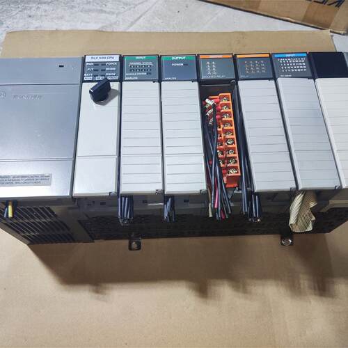 议价9成新AB罗克韦尔PLC  1746-IB32 OW16 OX8 NO4V NI8 L532现货