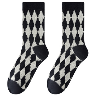 caramella袜子女2026秋冬新款女士复古格纹中筒袜女生舒适女袜棉