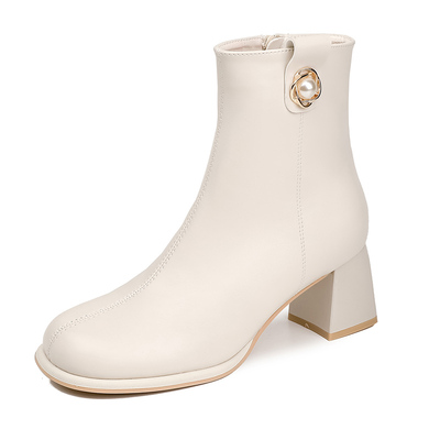 英伦风瘦瘦靴马丁靴女配裙子短靴