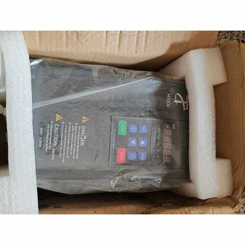 询价泓荃变频器Tl05D5H48AV    一台Tl03D7